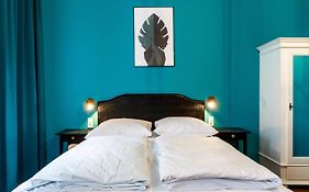 SmartHotel Mystique Self check-in